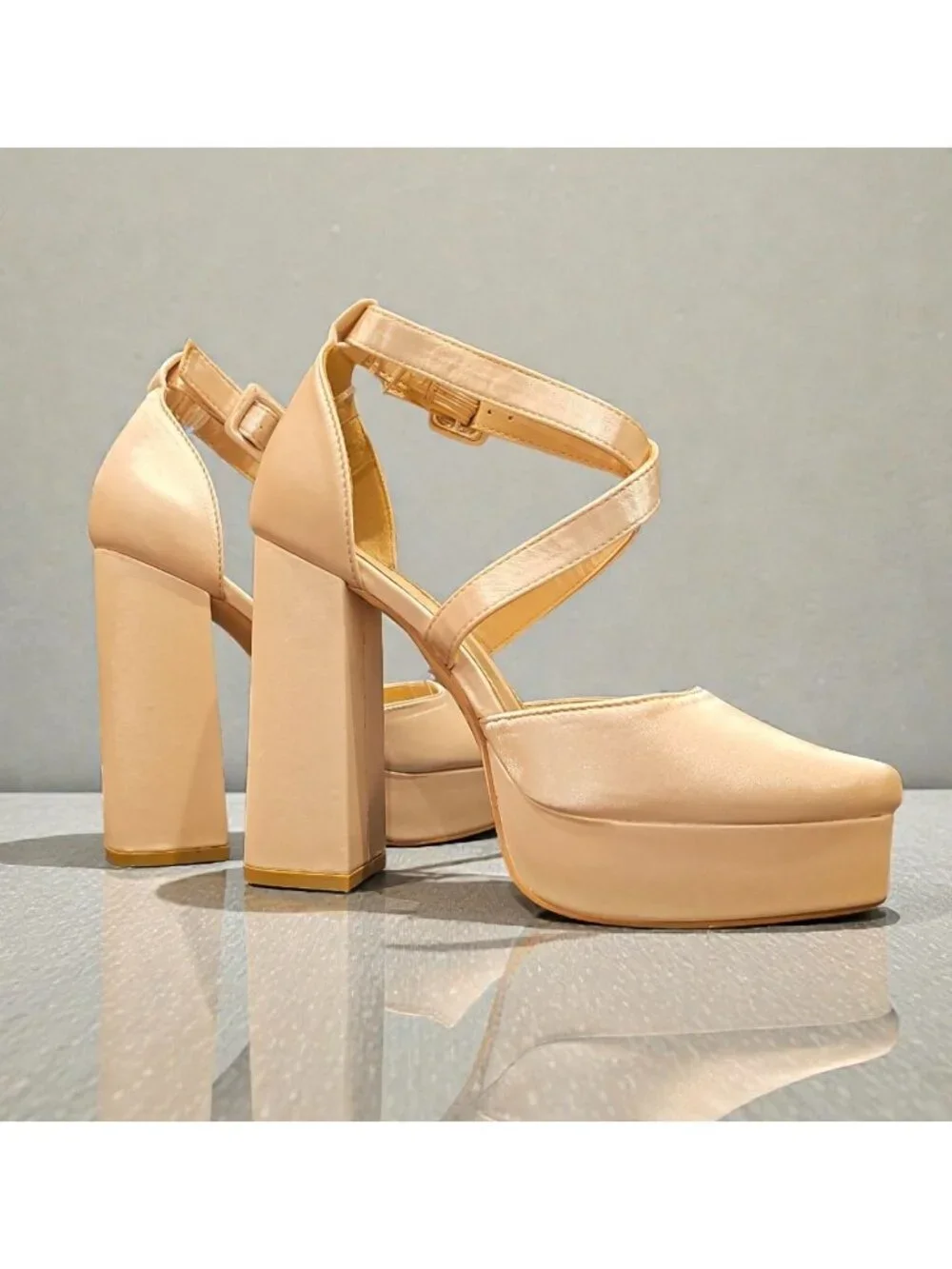 Block Heel Satin Platform Shoes With Cross-Strap Design Elegant Champagne Evenin